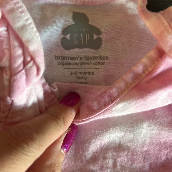 Gap tie dye onesie and bubble shorts set - Picture 2 of 4